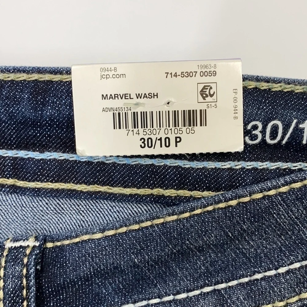 a.n.a Petite Crop/Capri Denim Pants NWT - Picture 4 of 8